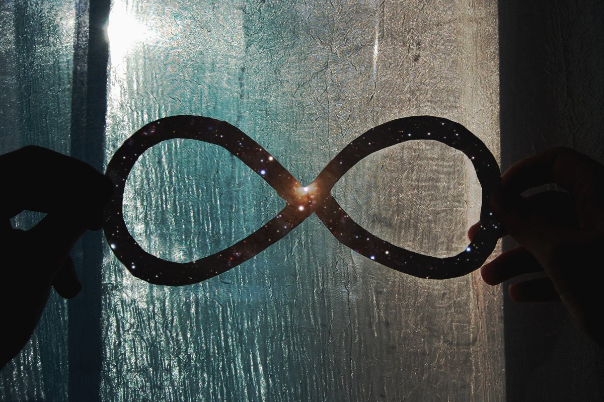 Стекло бесконечности