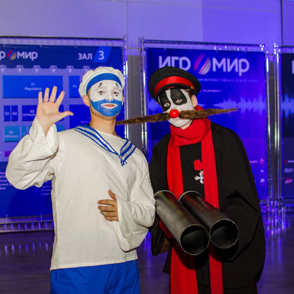 Деревня дураков косплей