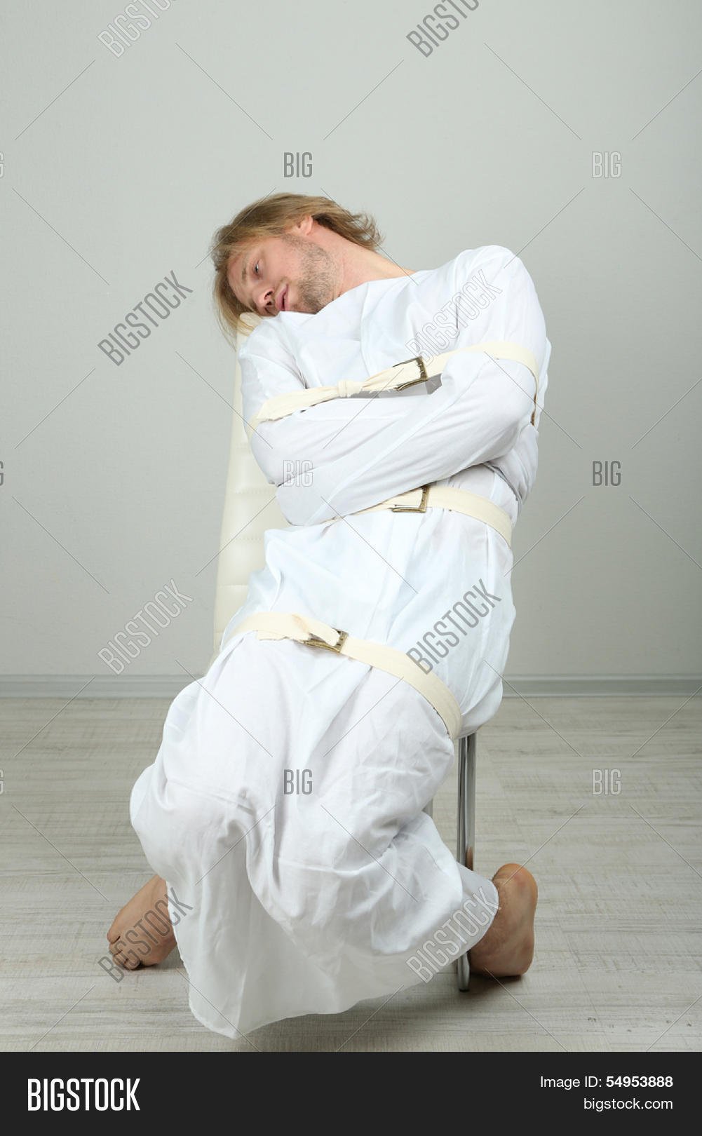 Смирительная рубашка / Strait Jacket