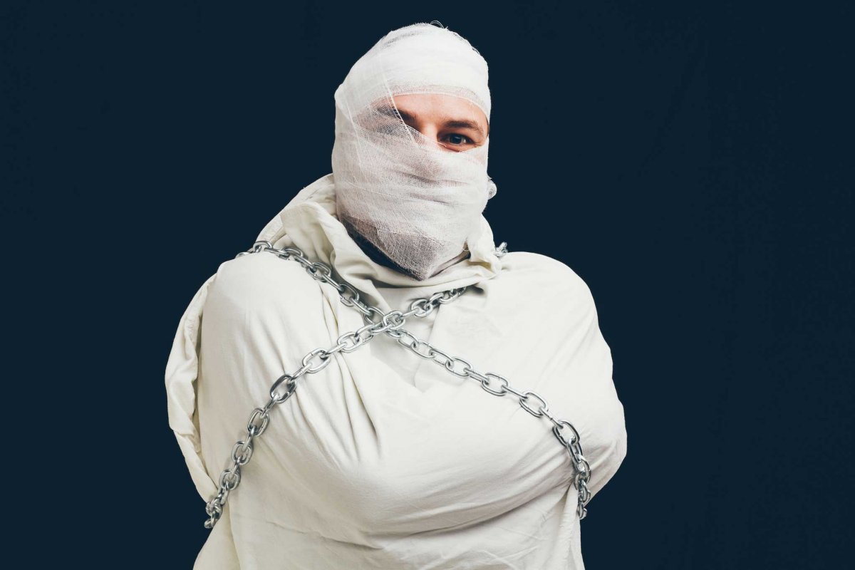 Псих в смирительной рубашке