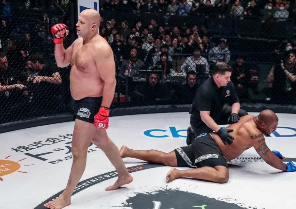 Федор Емельяненко Мартин Лазаров