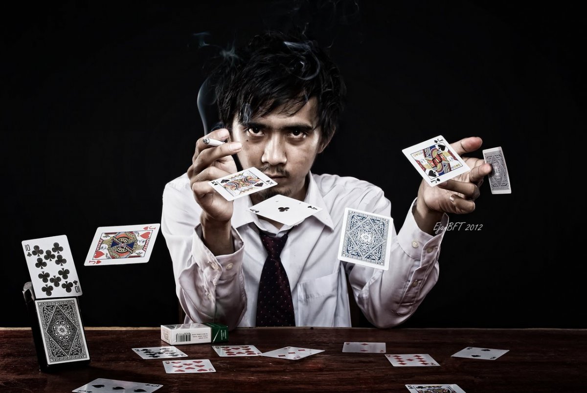 Карточный фокусник