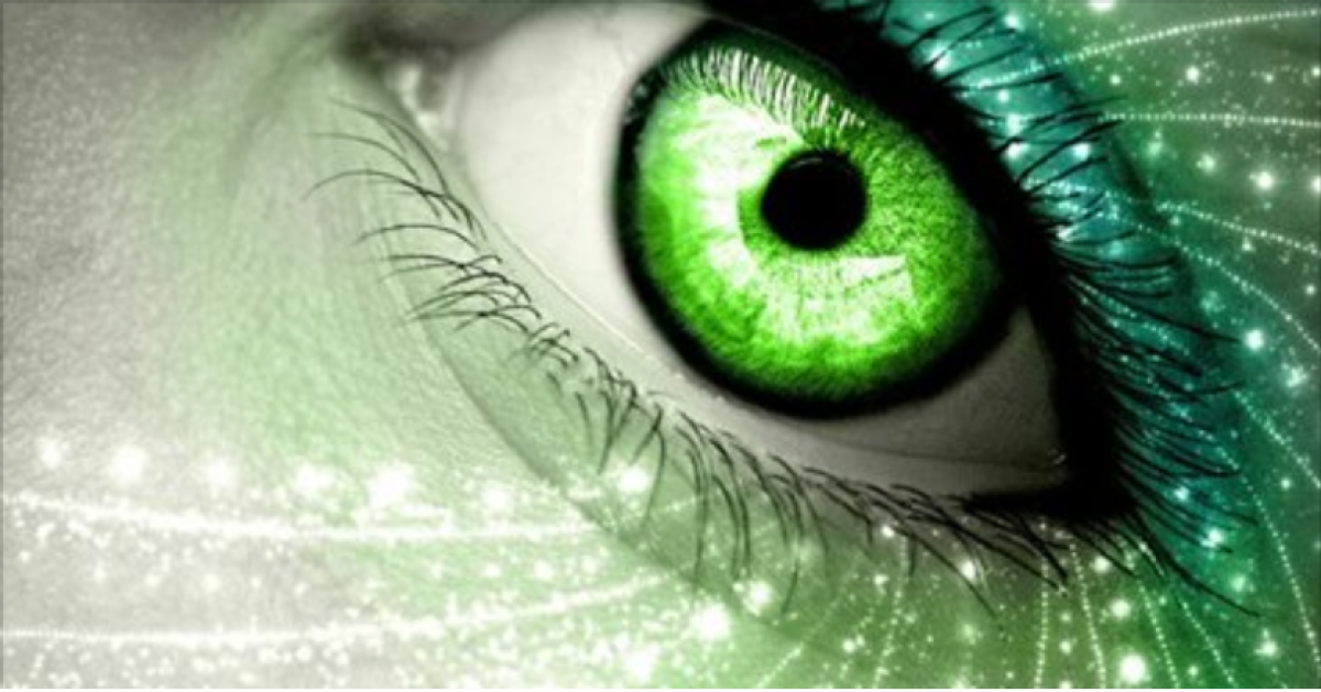 Красивые зеленые глаза