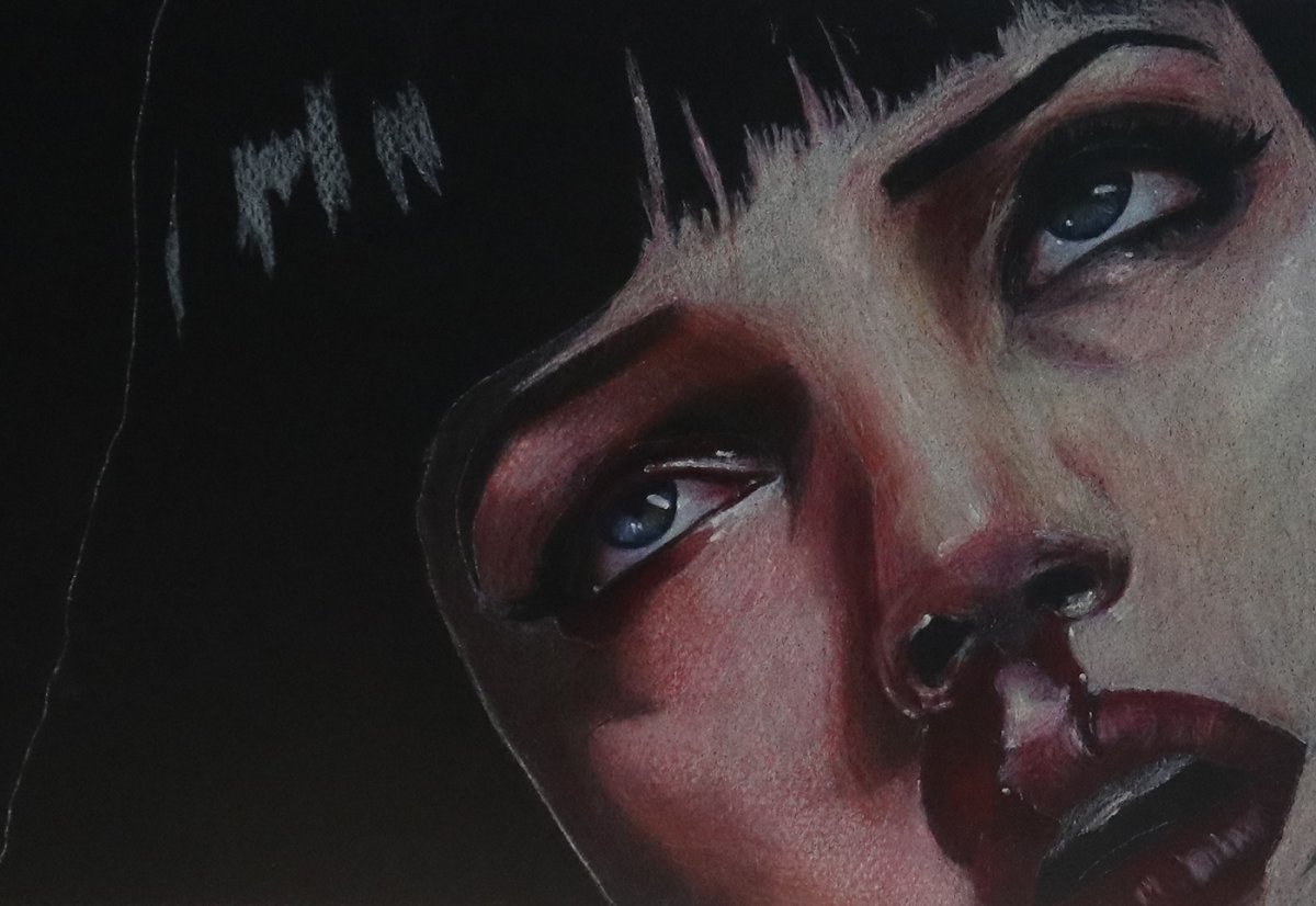 Миа Уоллес арт Святая