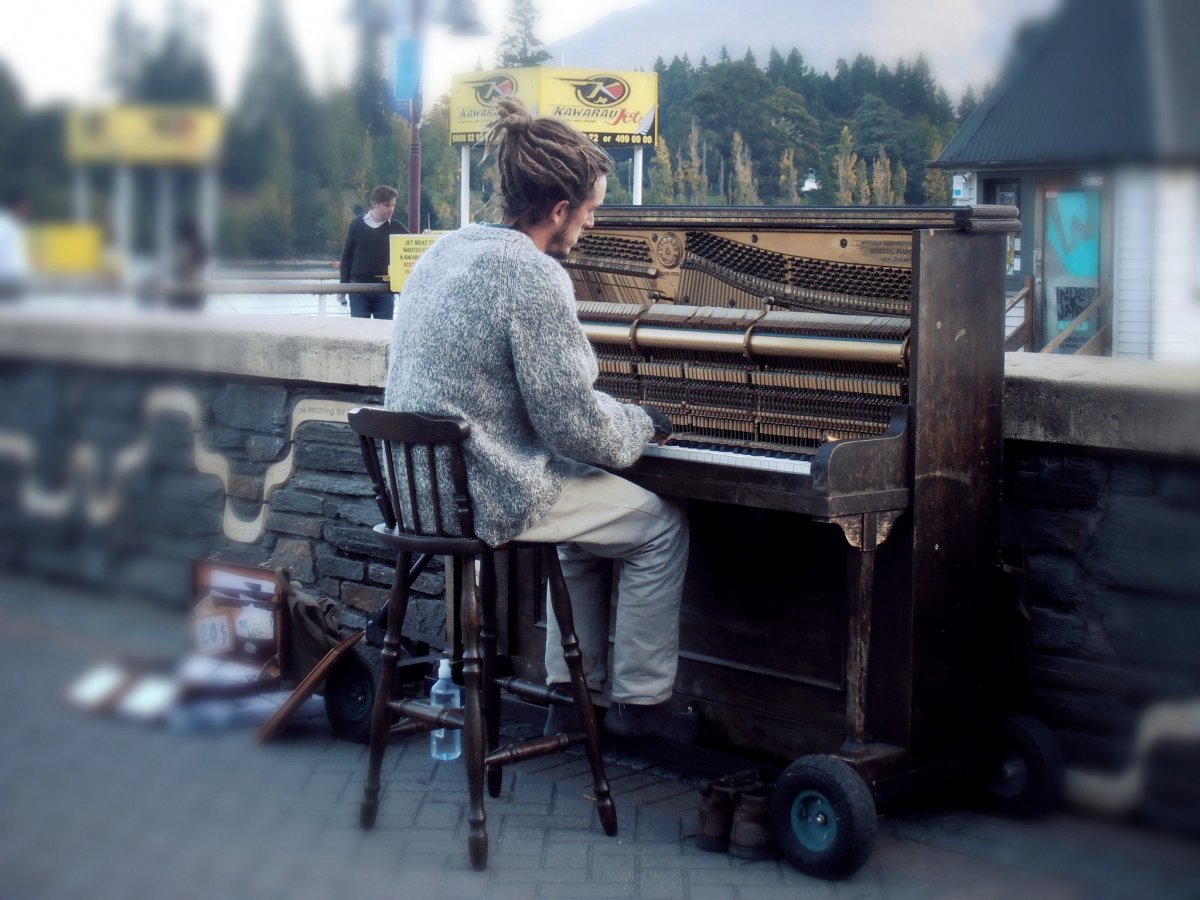 Фортепьяно на улице