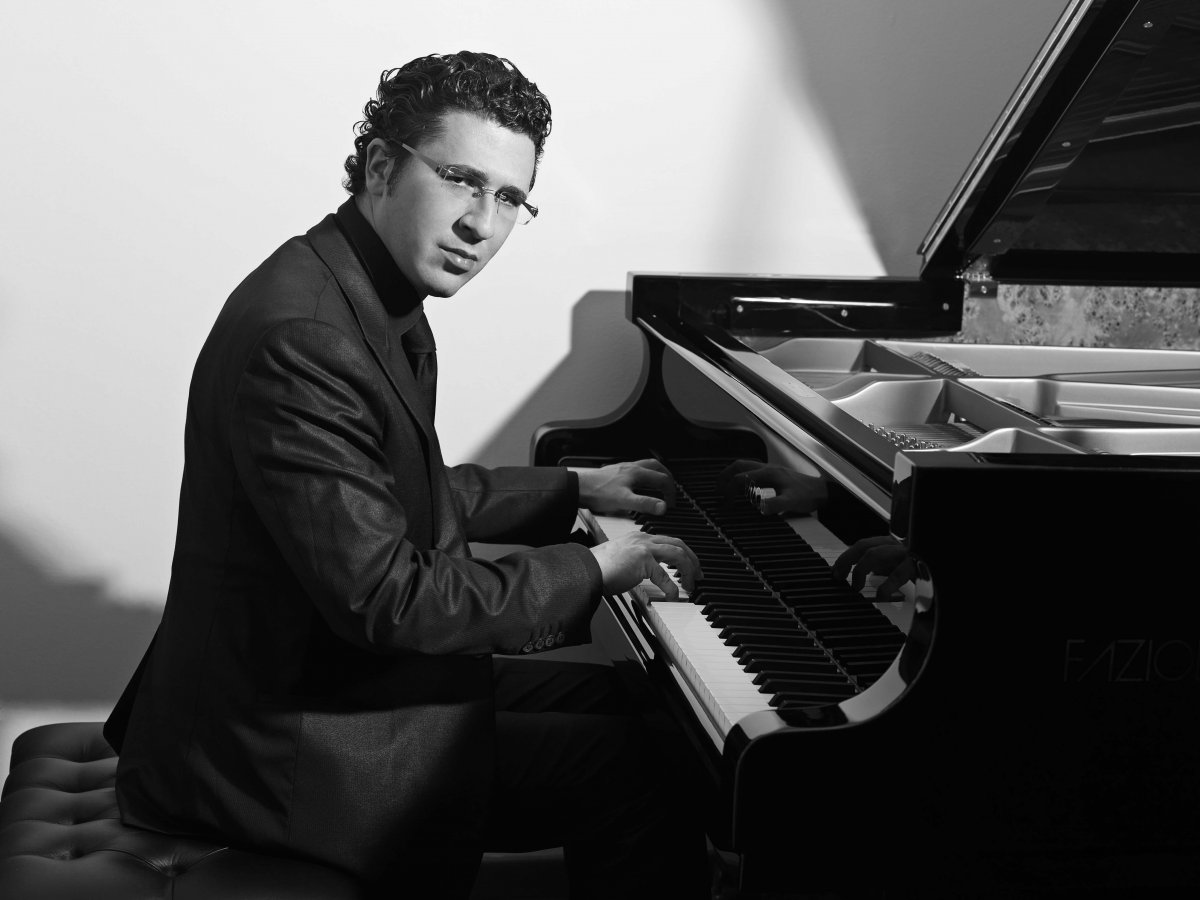 Джузеппе Каппе пианист