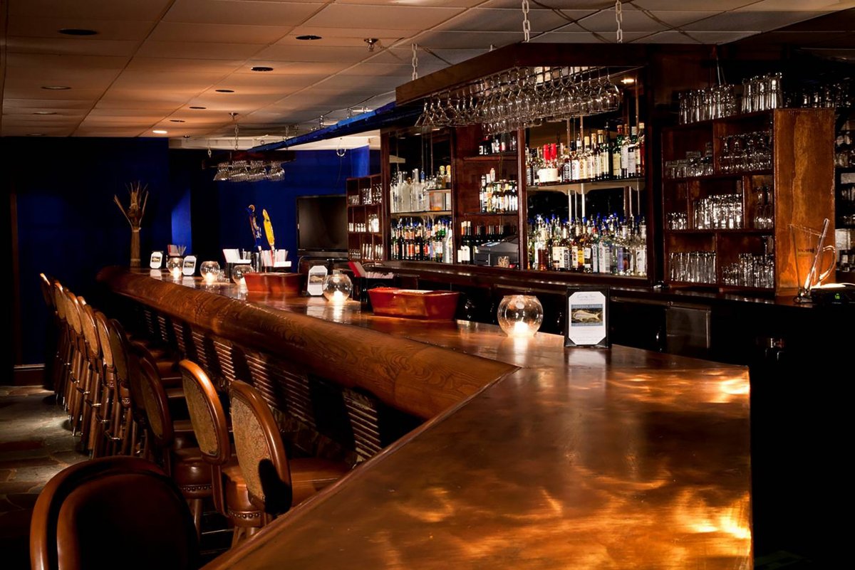 Бар паб барная стойка