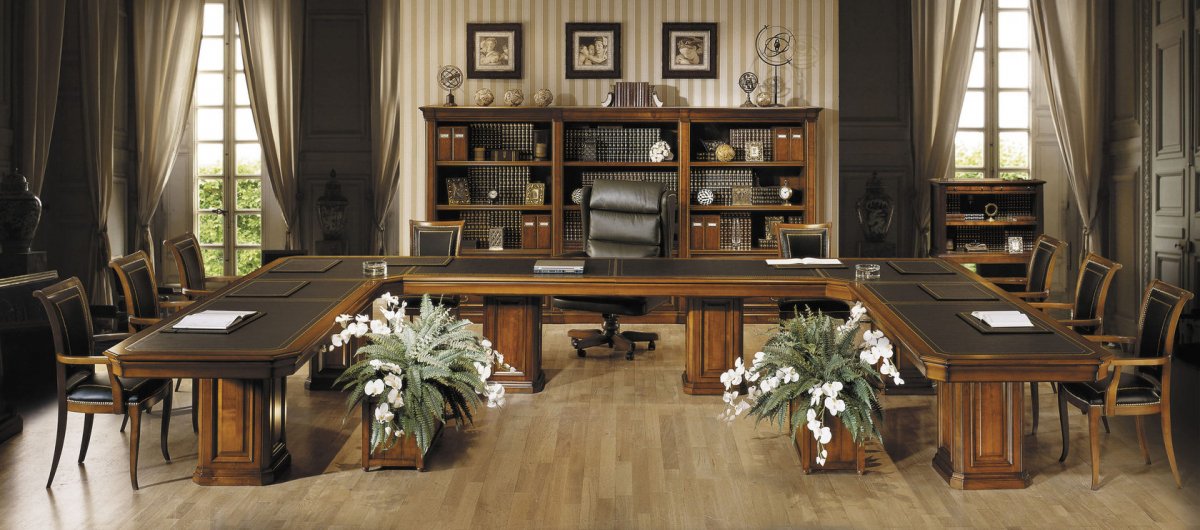 Испанский письменный стол классика President фабрики Alpuch размер200х110х78