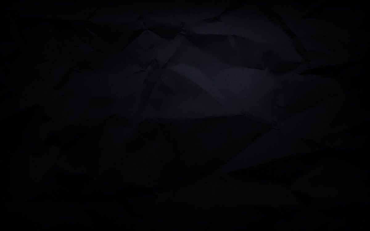 Черная помятая бумага