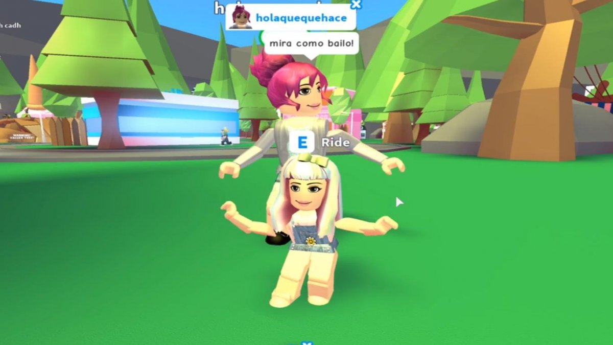 Игра Roblox adopt me
