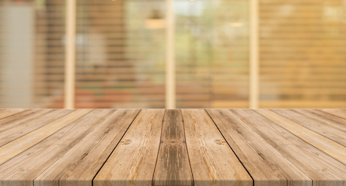 Поверхность стола