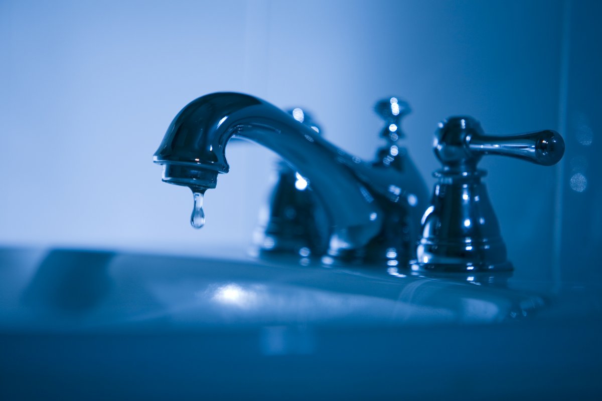 Визитки сантехника краны