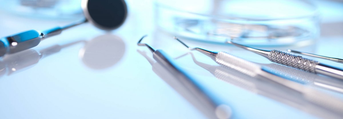Стоматологическое оборудование и инструменты
