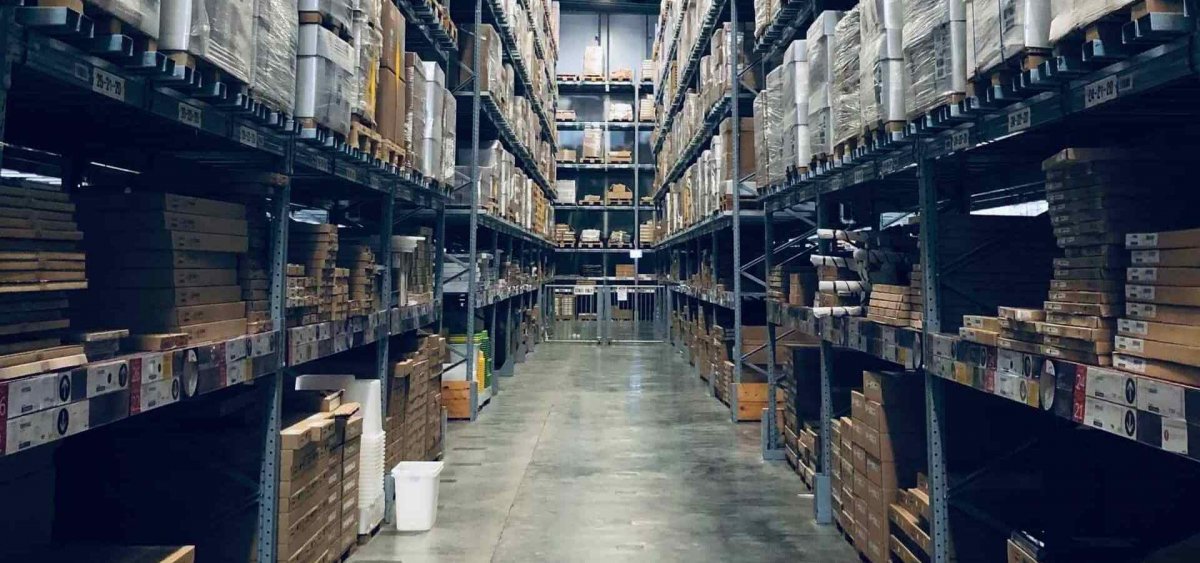 Фон склад с коробками