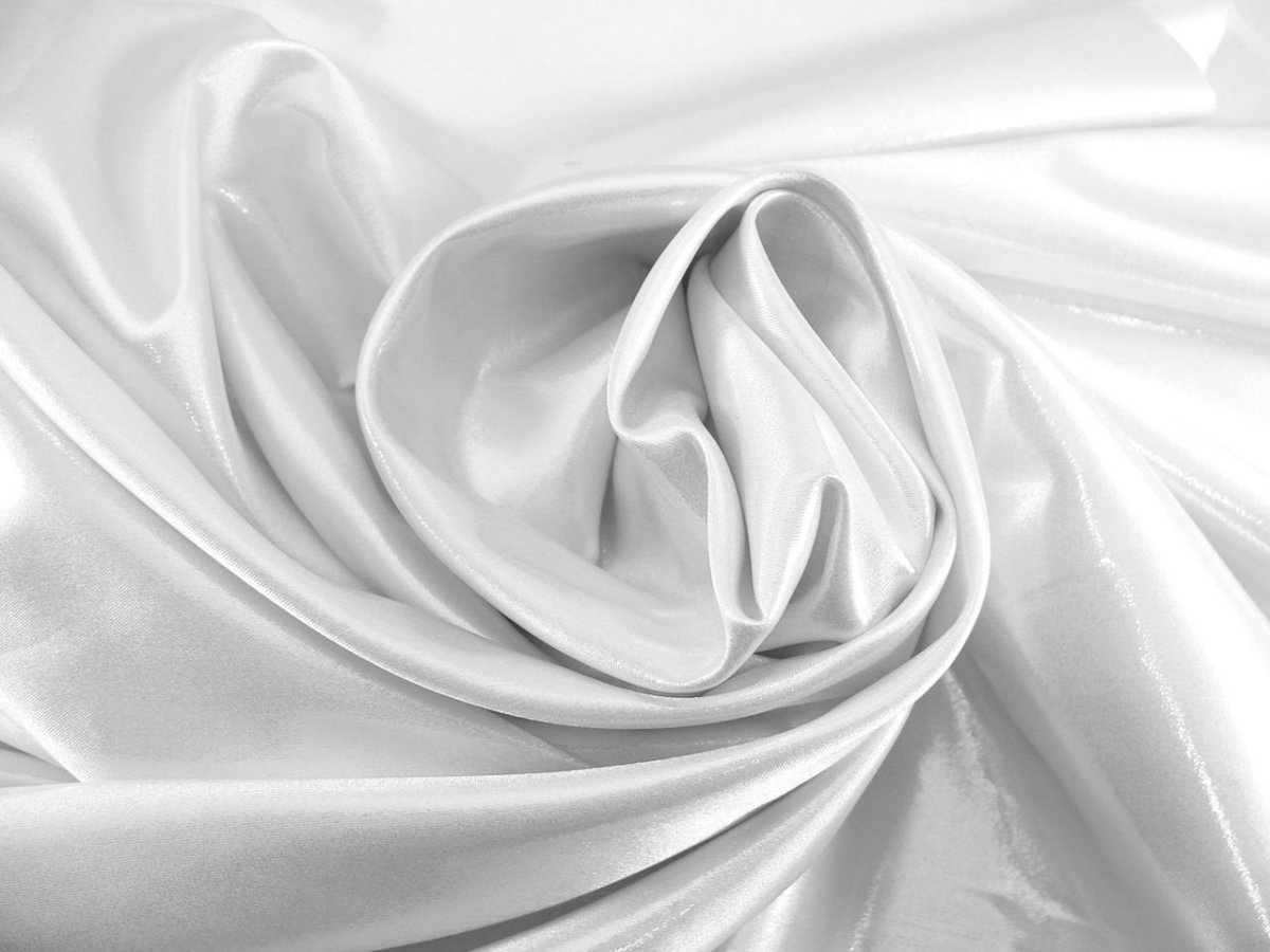 Голубая ткань