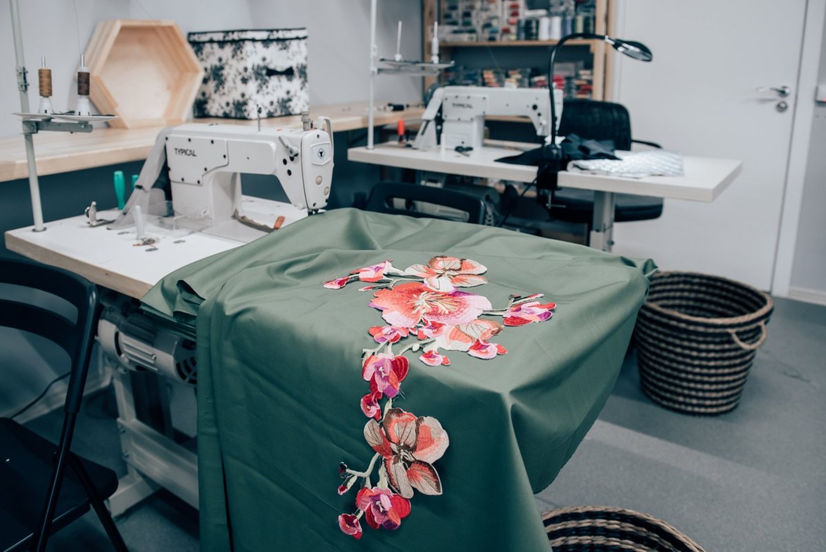 Мастерская по пошиву одежды
