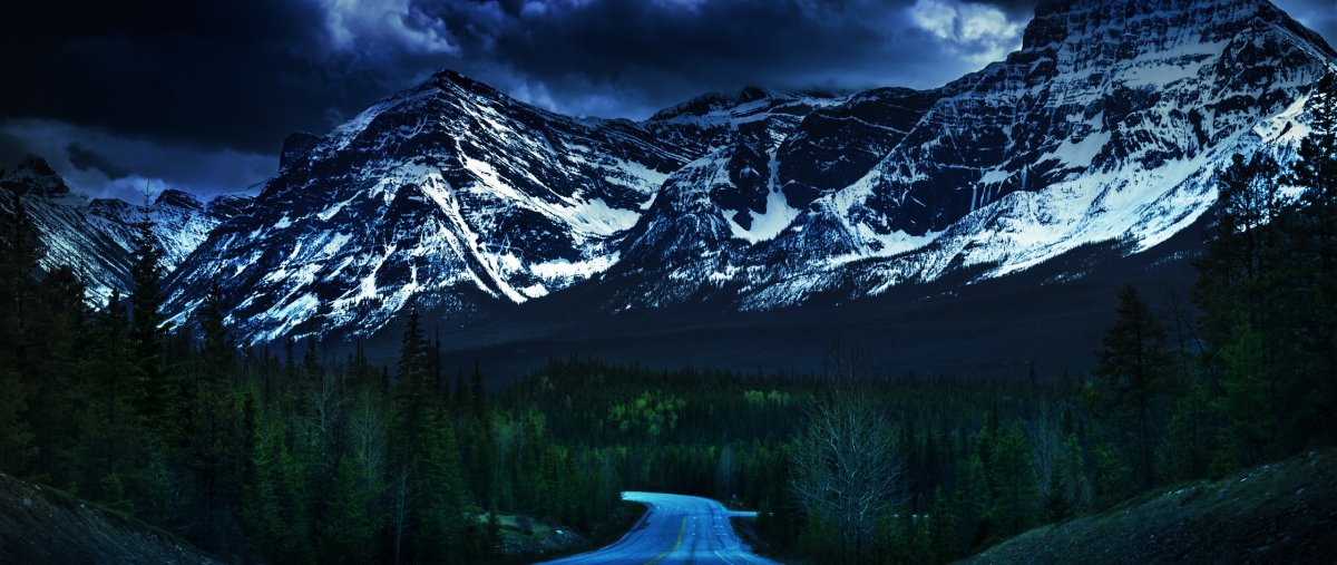 Для двух мониторов горы