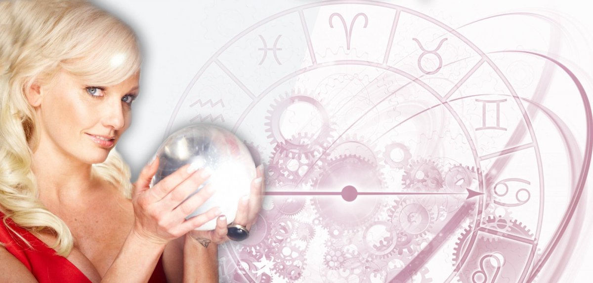 Астролог женщина