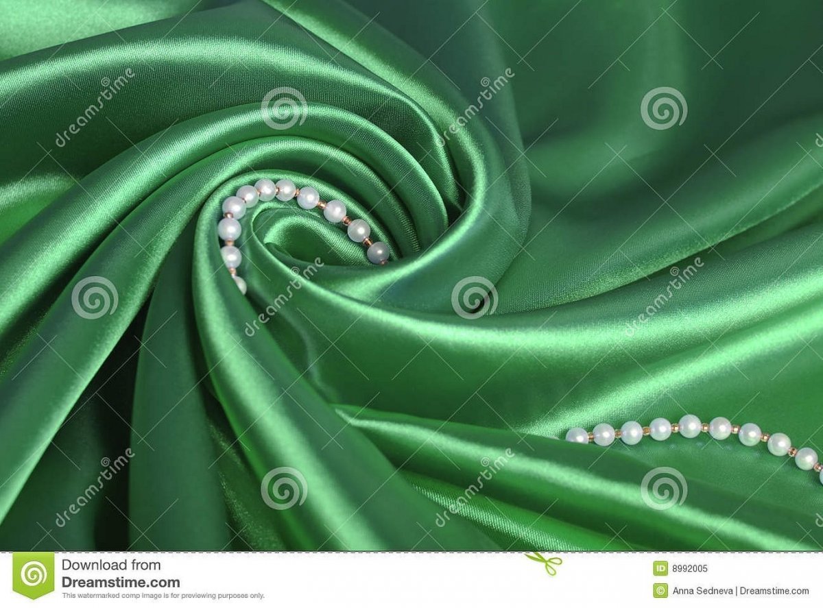 Зеленый шелк