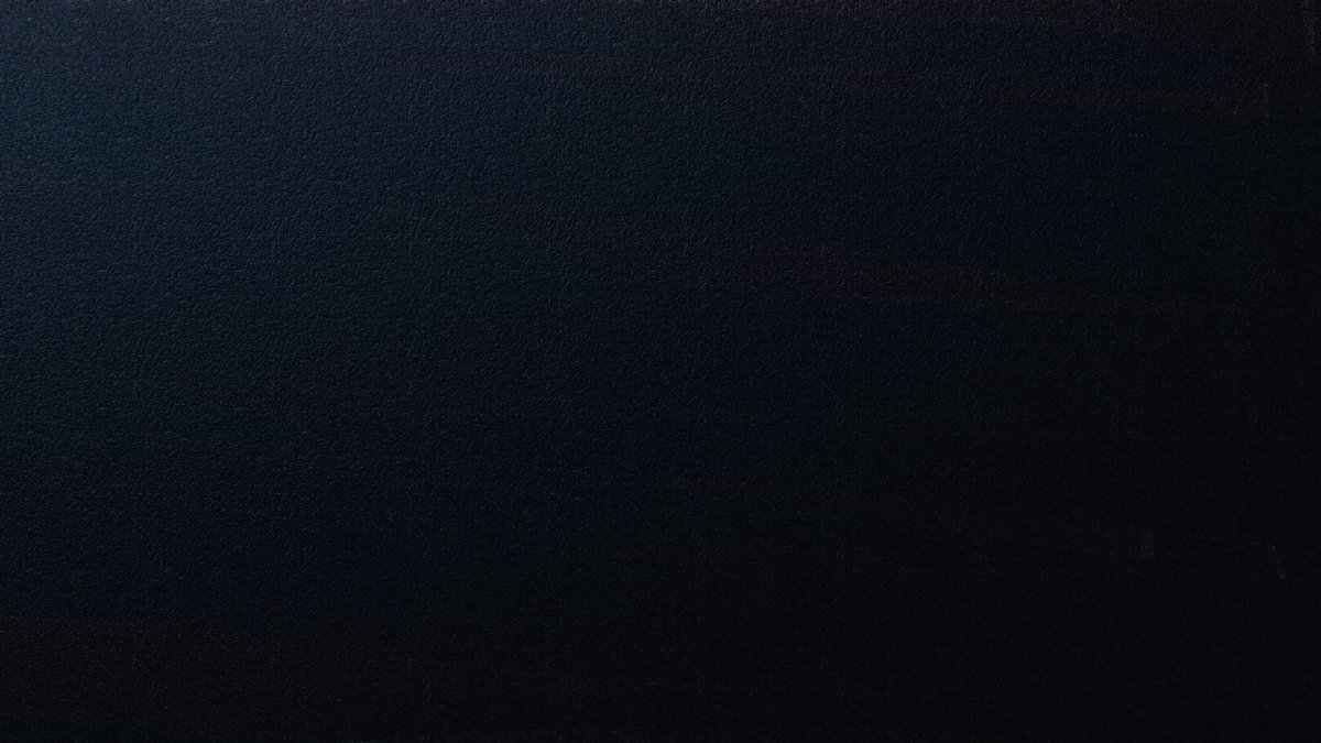 Черный однотонный