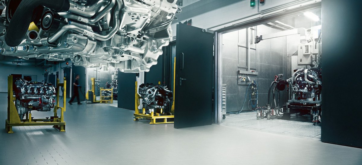 Шикарная автомастерская