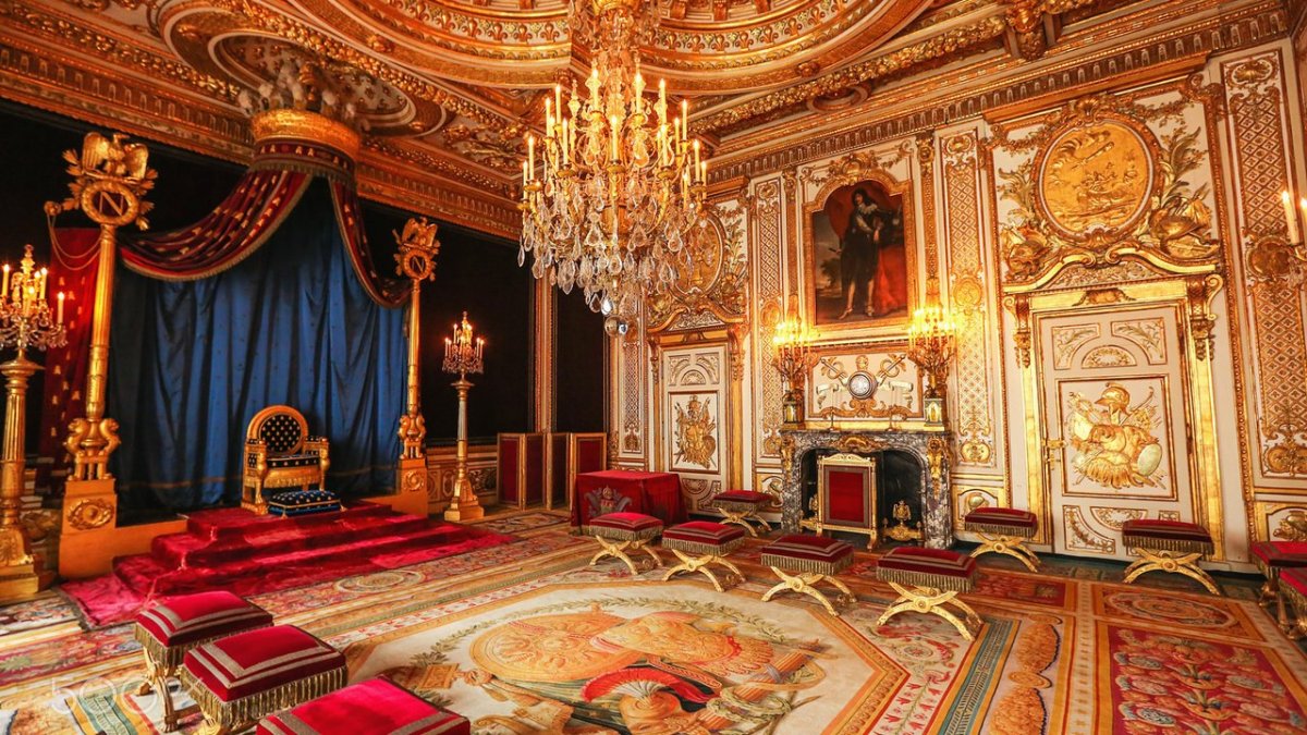 Версаль и Фонтенбло внутреннее убранство