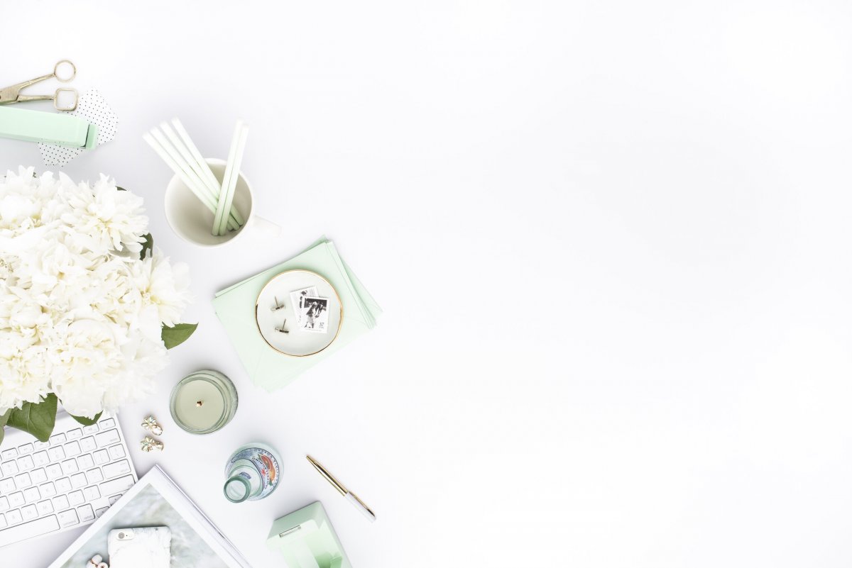 Стильные часы на заставку