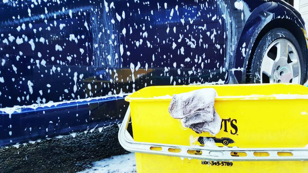 Мойка автомобиля