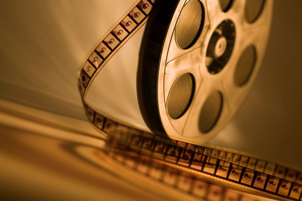 Красивая кинолента