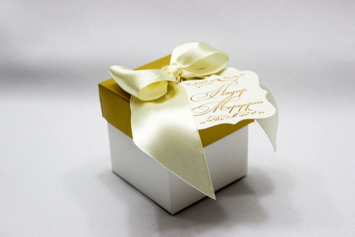 Подпись на свадебных бонбоньерках