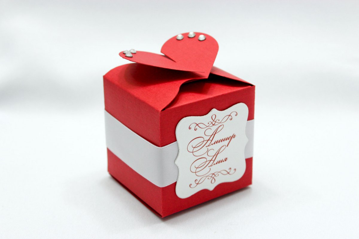 Бонбоньерка прямоугольная