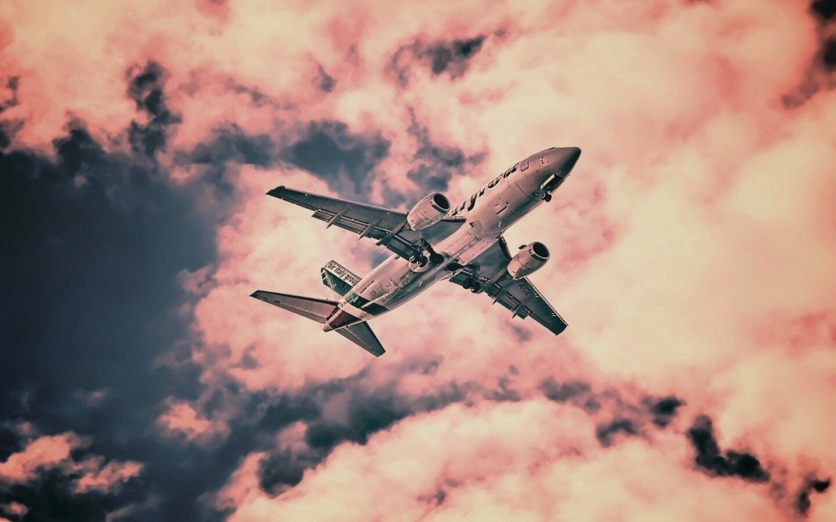 Фон для презентации самолет