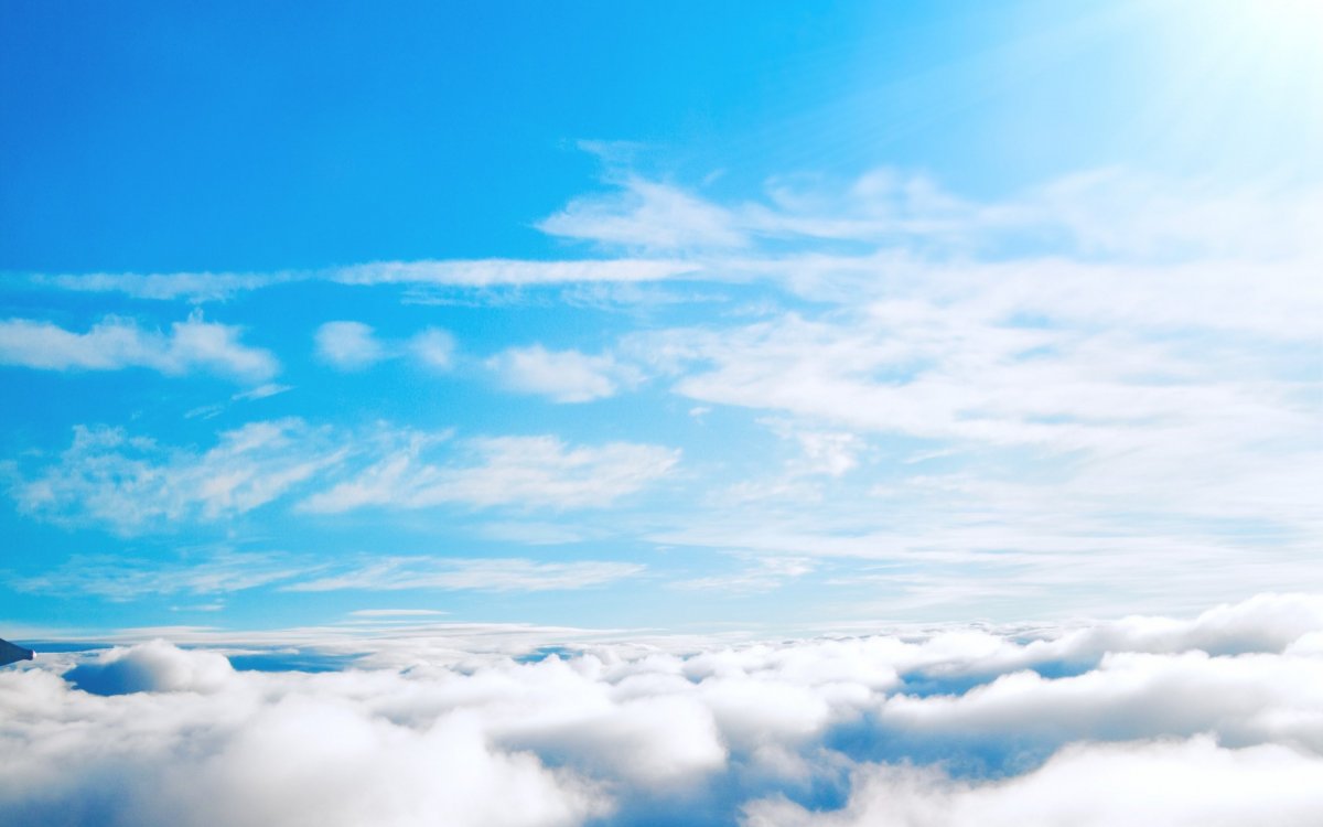 Небо с облаками