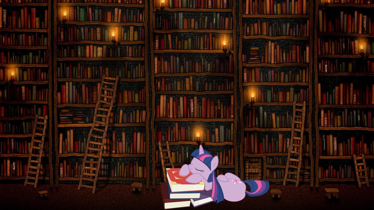 Книжная полка с книгами