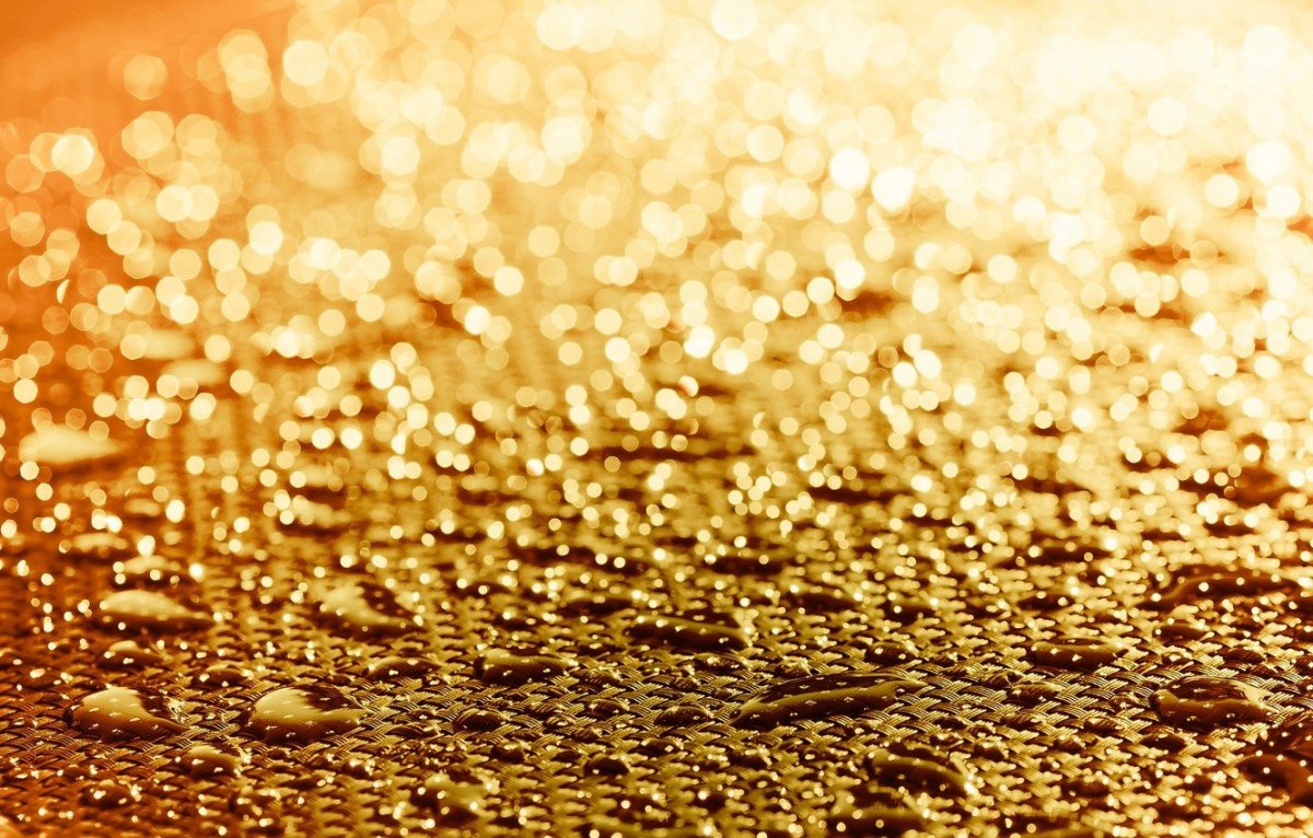 Золотистый дождь