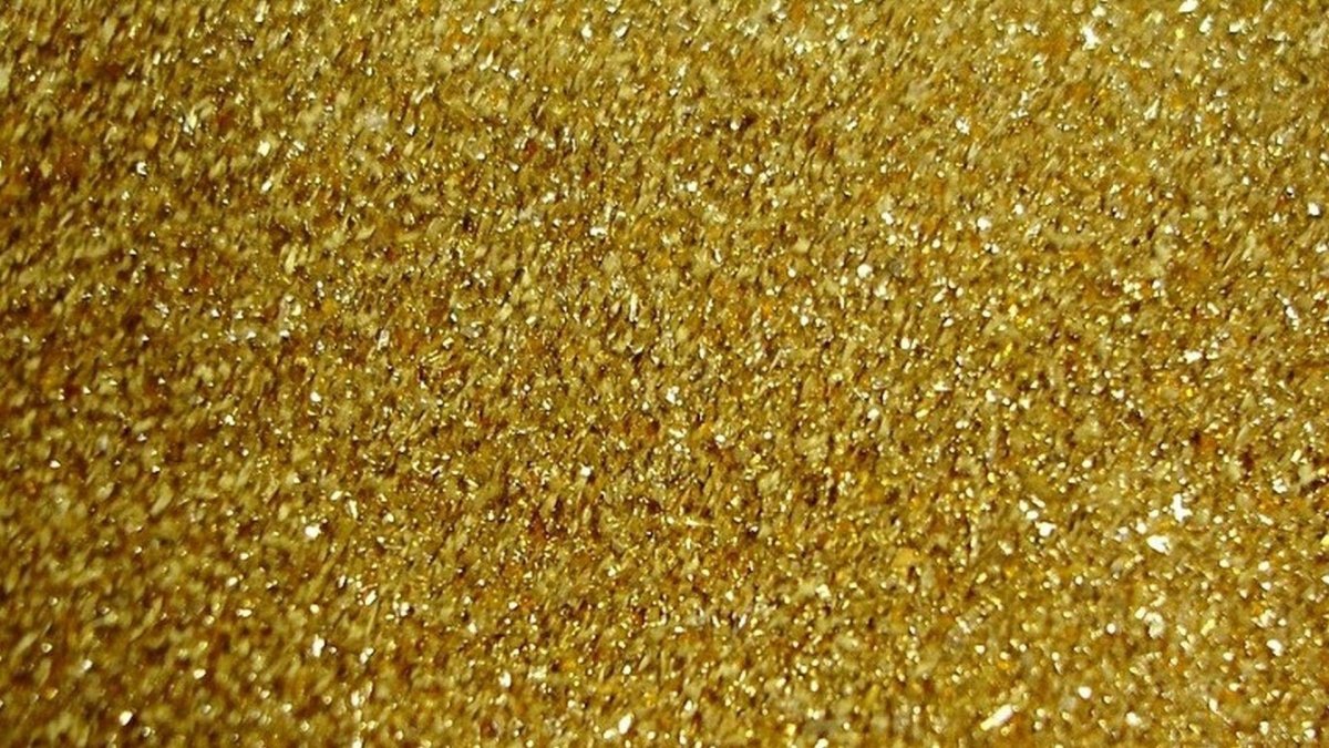 Золотой мелкий глиттер