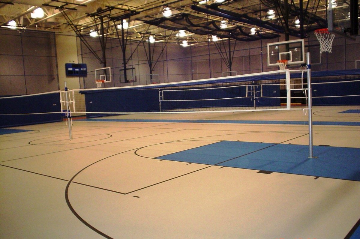 Волейбольный зал Нефтемаш