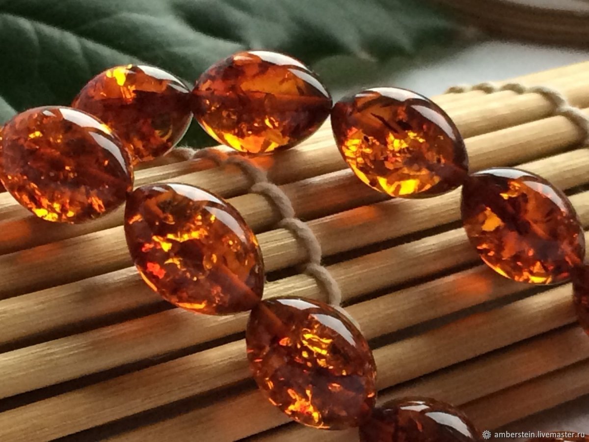 Янтарь с лузгой