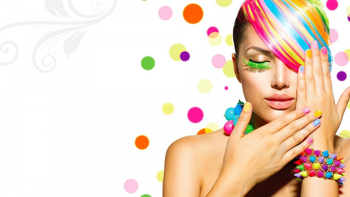 Яркий баннер для салона красоты