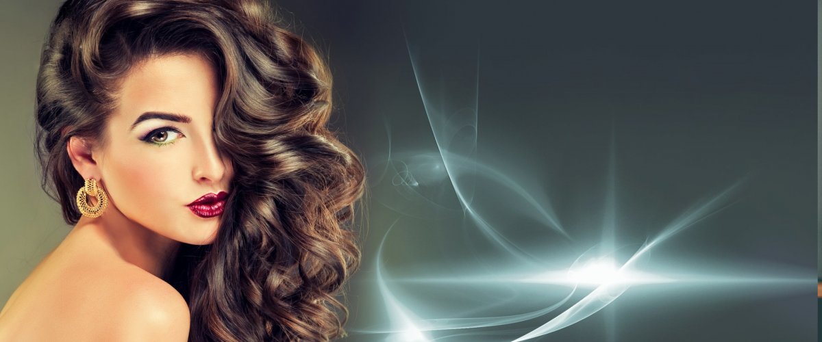 Девушка для визитки парикмахера