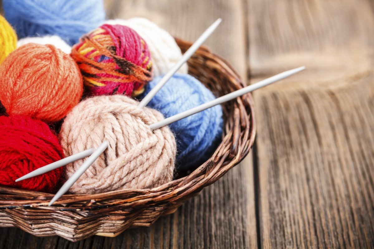 Клубки в корзинке