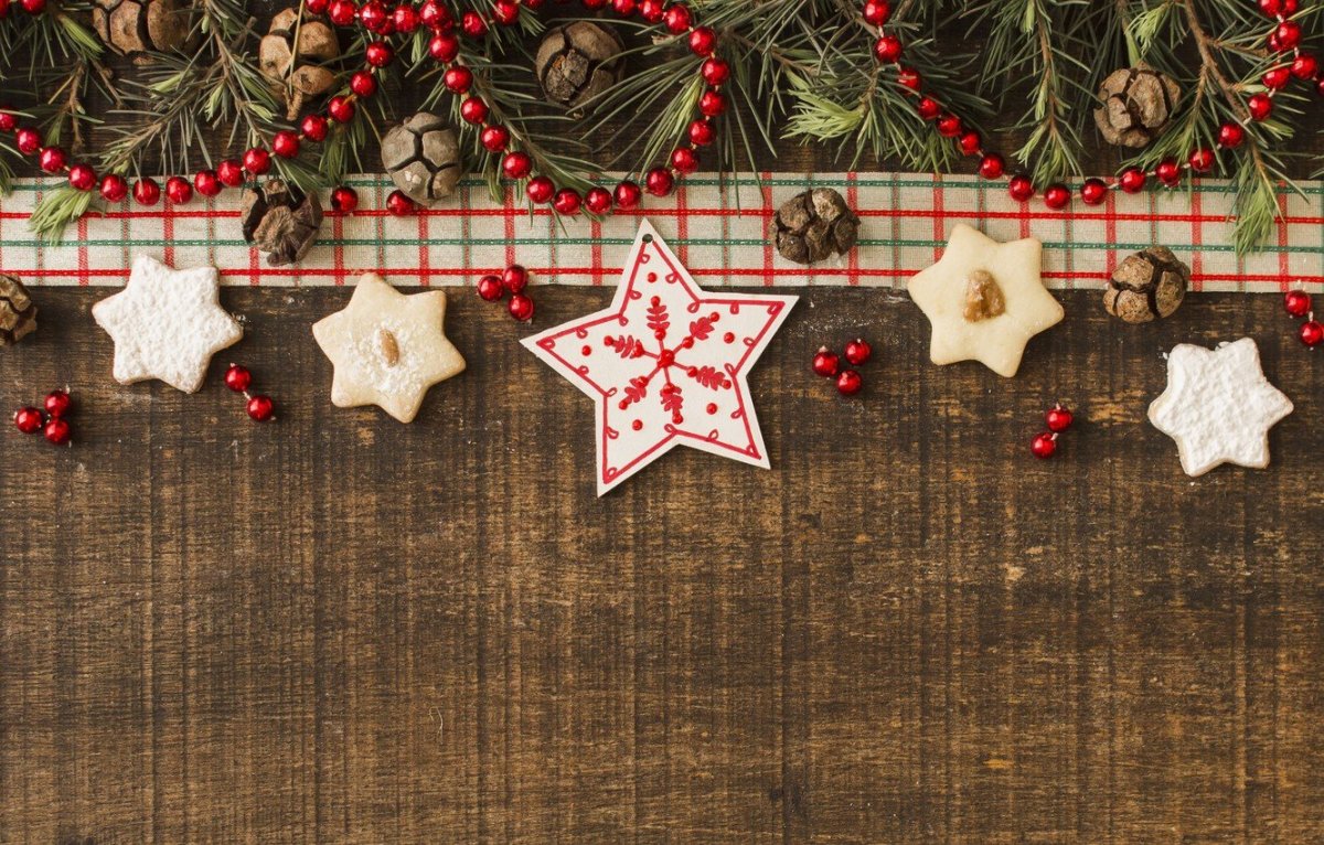 Новогодний коричневый