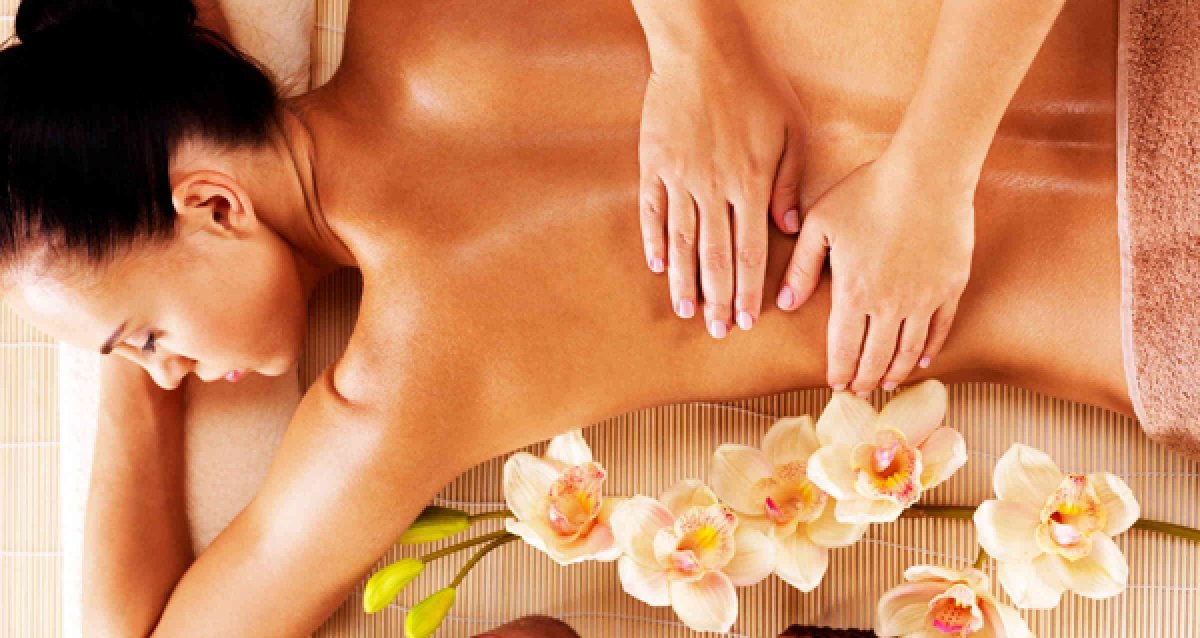 Фон для рекламы массажа