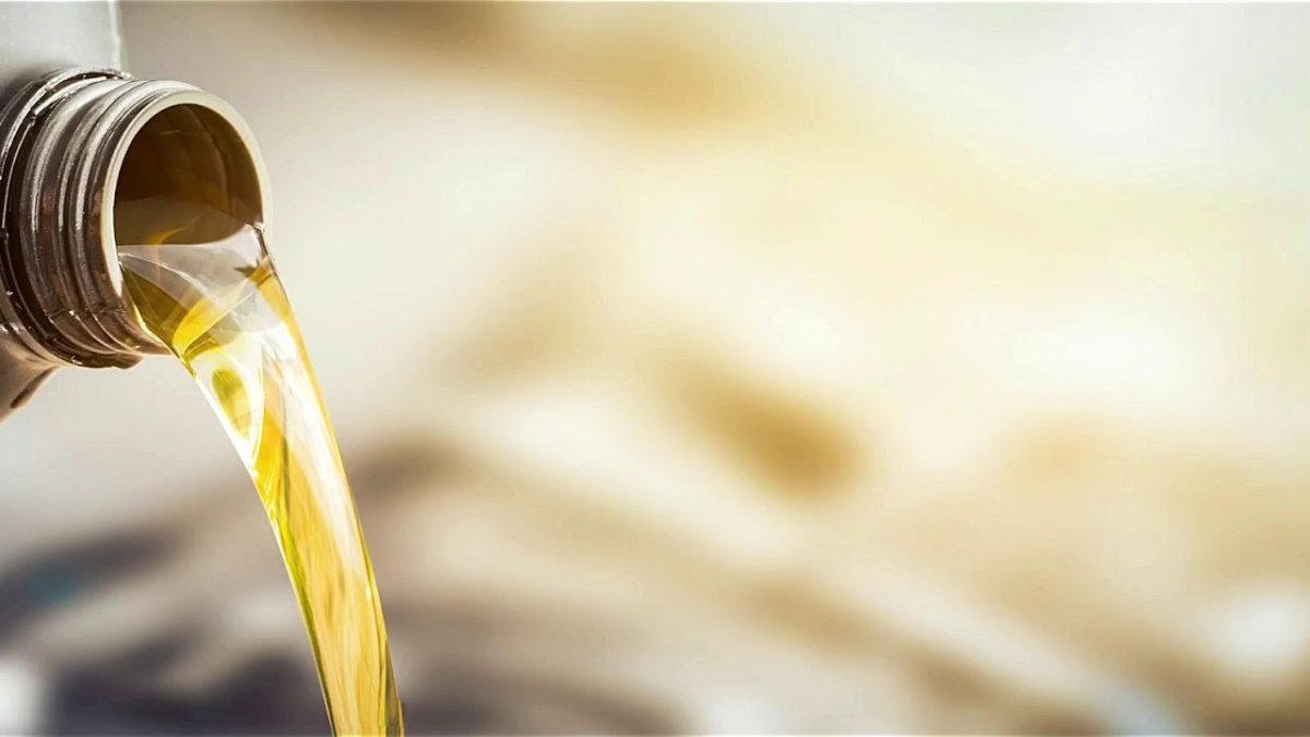 Моторное масло фон