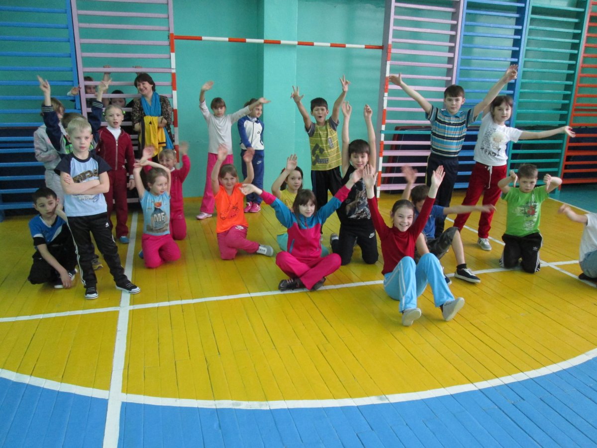 Весёлые старты для начальных классов