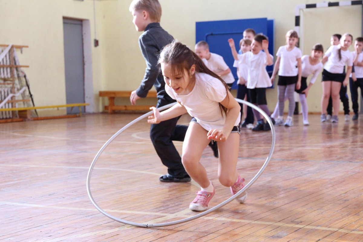 Весёлые старты эстафеты