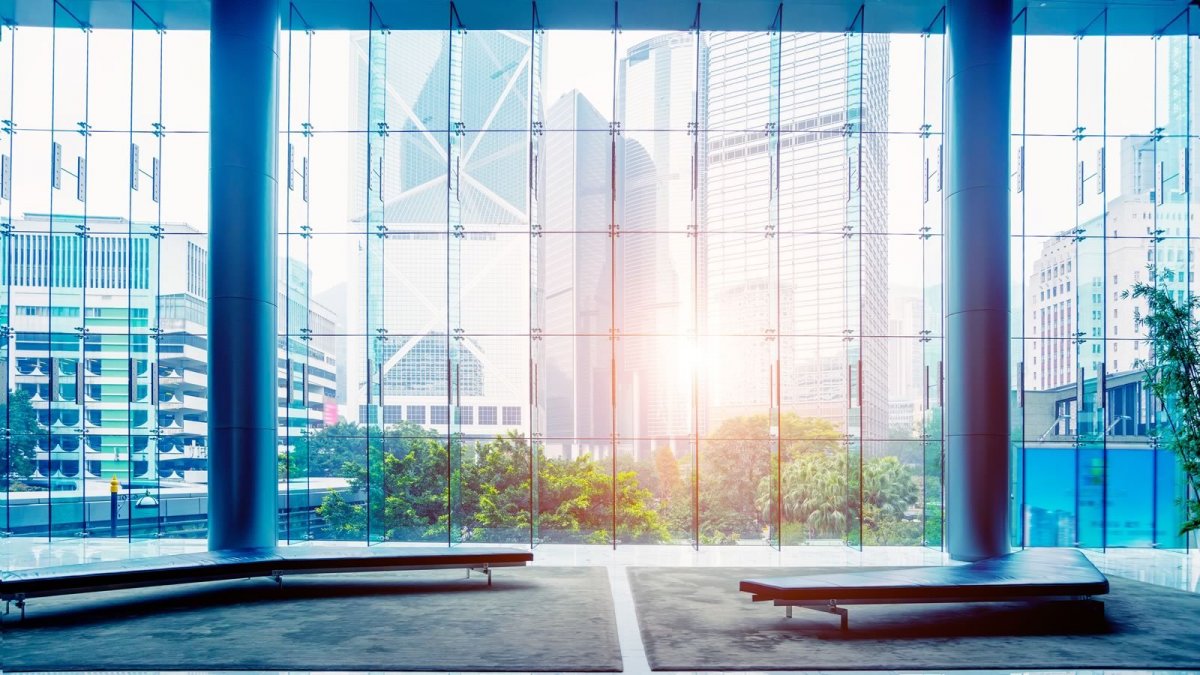 Офис с панорамными окнами