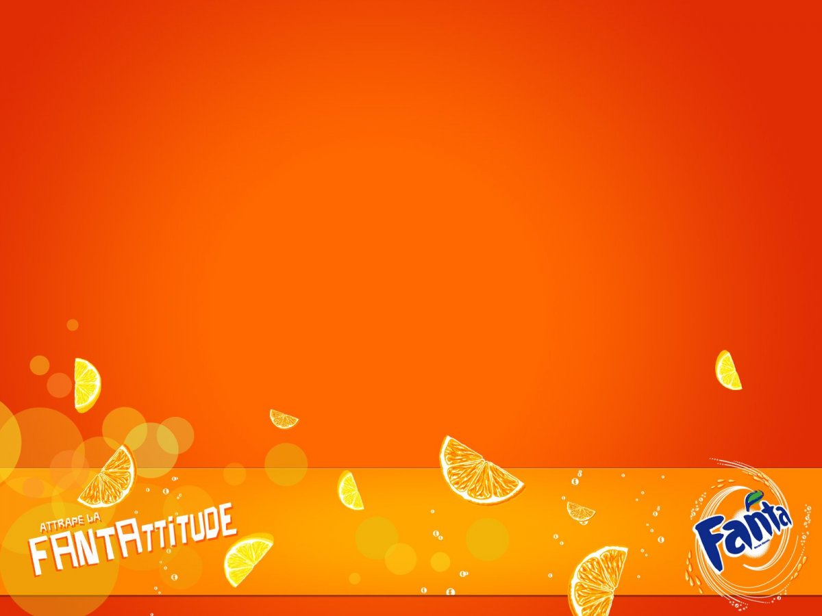 Оранжевый фон с апельсинами