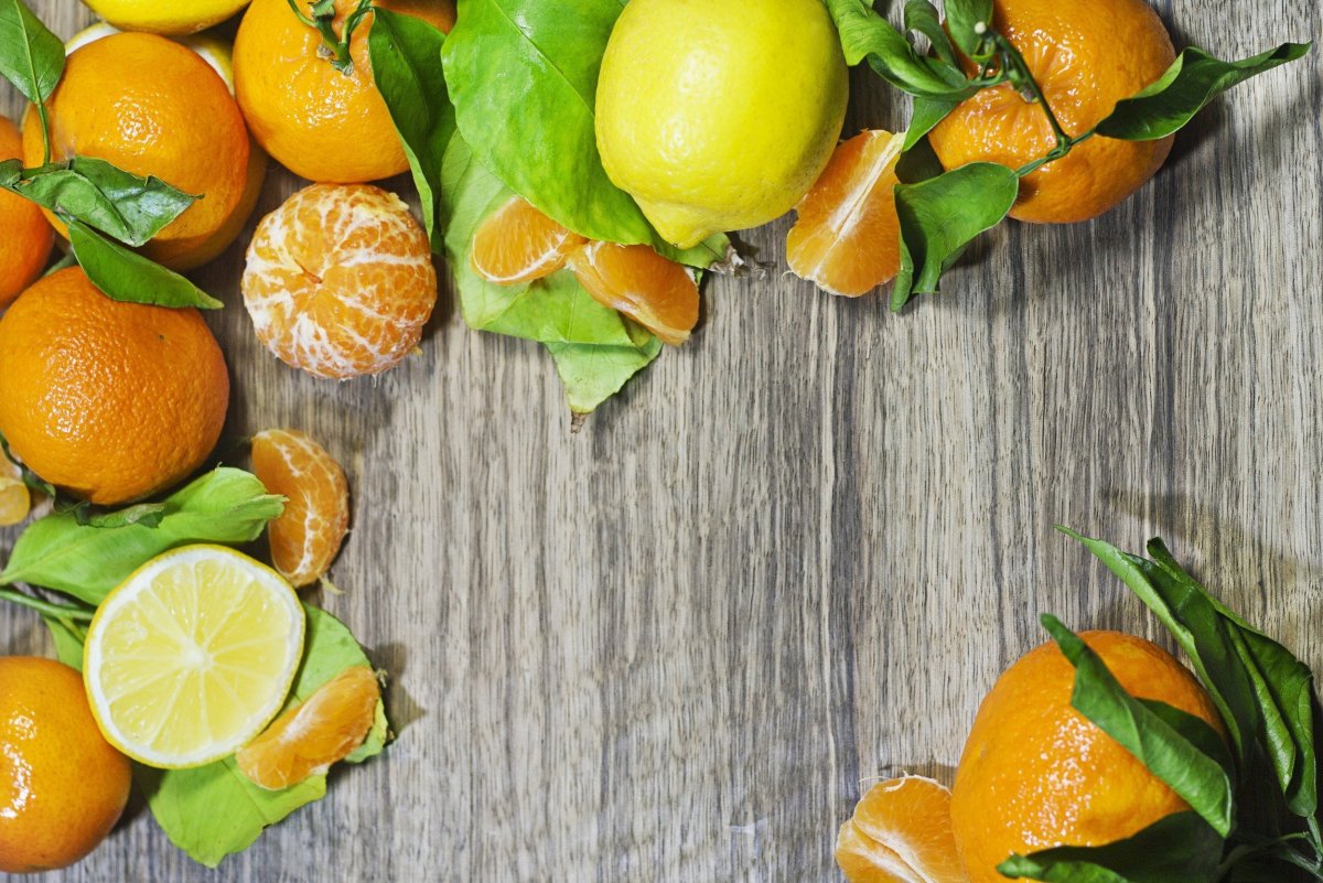 Цитрусы лимоны мандарины