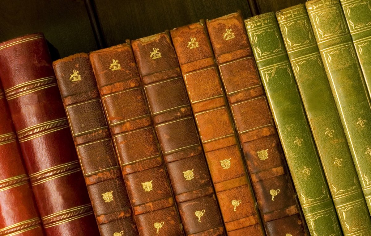 Красивые корешки книг